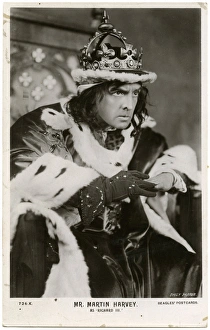 Images Dated 3rd May 2017: Martin Harvey as Richard III