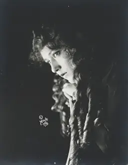 Pickford Prints: Mary Pickford, head-and-shoulders portrait, facing left