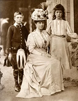 Balmoral Gallery: Mary, Princess of Wales with Prince Albert and Princess Mary