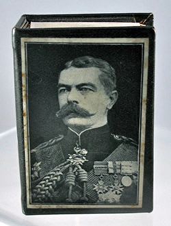 Images Dated 25th January 2012: Matchbox cover inscribed In memoriam - Kitchener, WW1