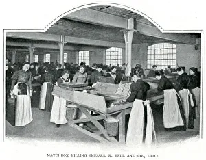 Images Dated 25th September 2019: Matchbox filling 1900
