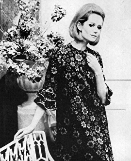 Maternity wear by Motherhood, 1965 Maternity wear by Motherhood, 1965