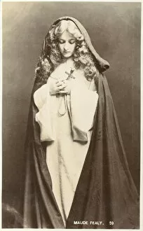 Crucifix Gallery: Maude Fealy, actress, in the role of a nun