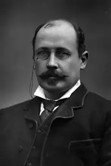 MAX O RELL