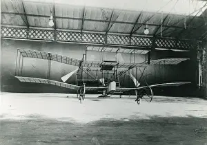 The Maxim 1910 biplane at Crayford, Kent