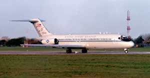McDonnell Douglas C-9B Skytrain II 160046