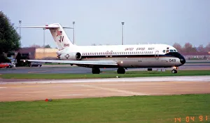 McDonnell Douglas C-9B Skytrain II 160049