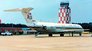 Skytrain Prints: McDonnell Douglas C-9B Skytrain II 164607