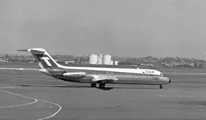 Airlines Prints: McDonnell Douglas DC-9-31 VH-TJU