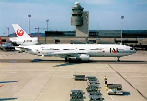 Md 11 Prints: McDonnell Douglas MD-11F JA8584