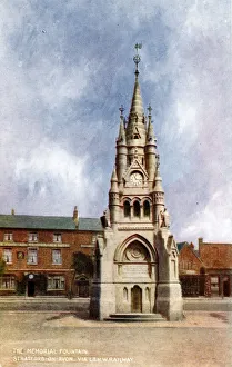 Images Dated 20th November 2019: Memorial Fountain, Stratford-on-Avon, Warwickshire