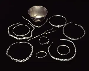 Mengibar Treasure