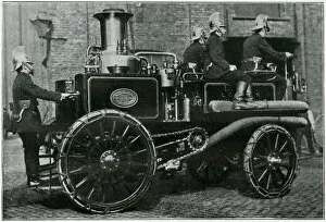 Images Dated 29th January 2018: Merryweather fire-engine 1905