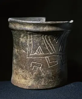 Maya Prints: Mesoamerican. Ceramic vessel. Geometric decoration