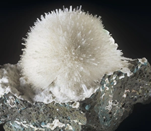 Mesolite Mesolite