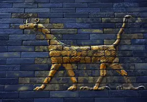 Mesopotamian art. Neo-Babylonian. Ishtar Gate. Dragon. Perg