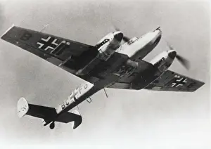 Me110 Prints: Messerschmitt Bf-110E-2
