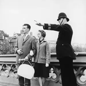 Met Police officer giving directions