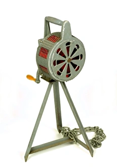 Images Dated 30th March 2009: Metropolitan Police air raid siren