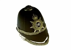 Images Dated 30th March 2009: Metropolitan Police helmet