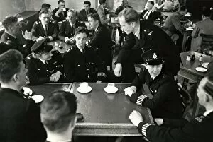 Images Dated 17th February 2011: Metropolitan Police officers in the station canteen