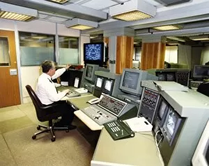 Images Dated 2nd February 2011: Metropolitan Police operations room, London