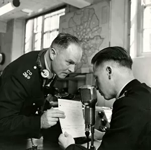 Images Dated 17th February 2011: Two Metropolitan Police radio operators
