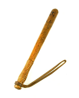 Images Dated 30th March 2009: Metropolitan Police truncheon