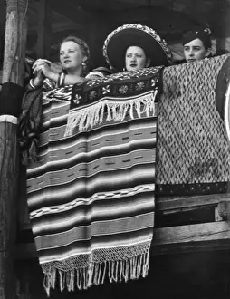 Sombrero Prints: Mexican Elite