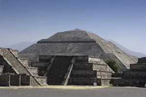 MEXICO. STATE OF MEXICO. TeotihuacᮮAvenue