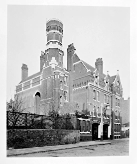 Images Dated 1st November 2011: MFB North Kensington fire station, West London