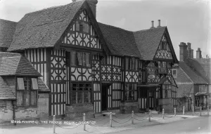 Quaint Prints: The Middle House