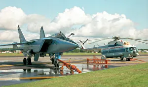Mikoyan MiG-31 374 White