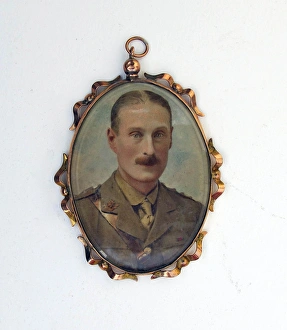 Images Dated 25th September 2012: Miniature - Officer of the Worcestershire Regiment