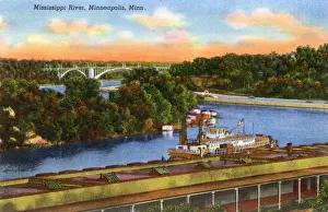 Paddlesteamer Prints: Minneapolis, Minnesota, USA - View of the Mississippi River