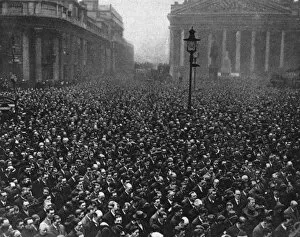 Two minutes silence at Mansion House, 1920
