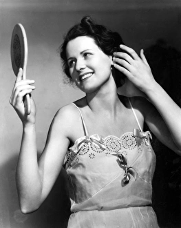 Admires Gallery: Mirror, Mirror
