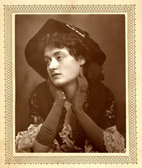 Miss Winifred Emery in The Rivals - The Theatre Magazine