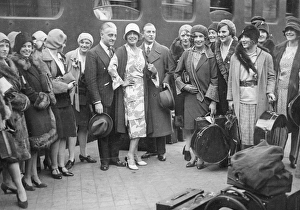 Images Dated 6th September 2012: Mistinguett in Paris