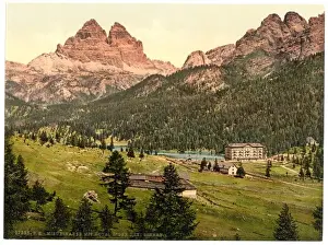 Misurinasee and the Three Spires (i. e. Derl Zinnen), Tyrol