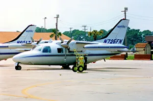 Mitsubishi Prints: Mitsubishi MU-2B-25 N725FN
