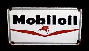 Enamel Gallery: Mobiloil sign