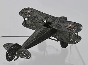 Model of biplane, finely cut wings and fuselage, WW1