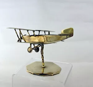 Images Dated 27th September 2012: Model of a Fairey Fox Mark IA biplane, c 1926