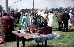 Sized Prints: Model steam engine