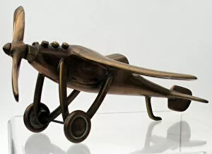 Images Dated 19th September 2010: Model of Taube type monoplane, WW1