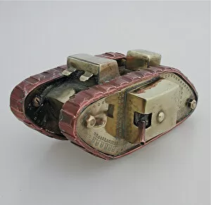 Images Dated 4th October 2008: Model of a WW1 tank