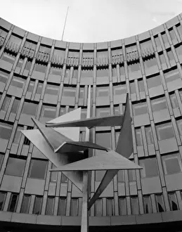 MODERN OFFICE BLOCK