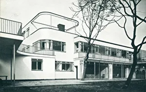 Modernist House In Church Street, Chelsea