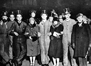 Images Dated 9th July 2004: Monocled Glasgow University Undergraduates, 1926